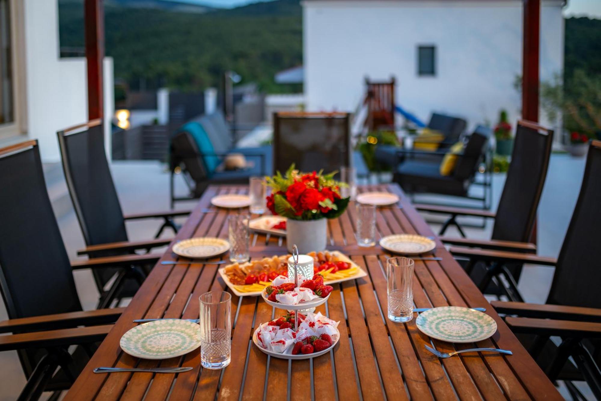 Villa Plenca - Heated Pool ! Σίμπενικ Εξωτερικό φωτογραφία